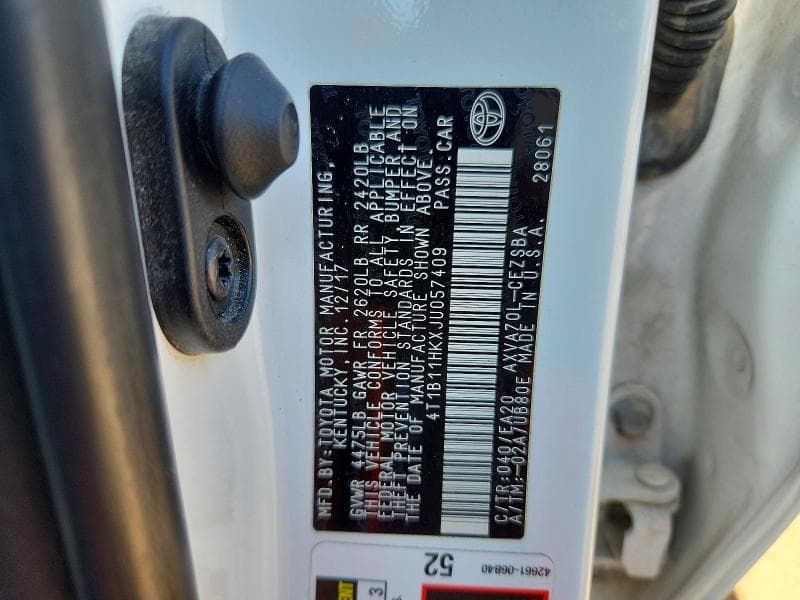 2018 TOYOTA CAMRY SE 12