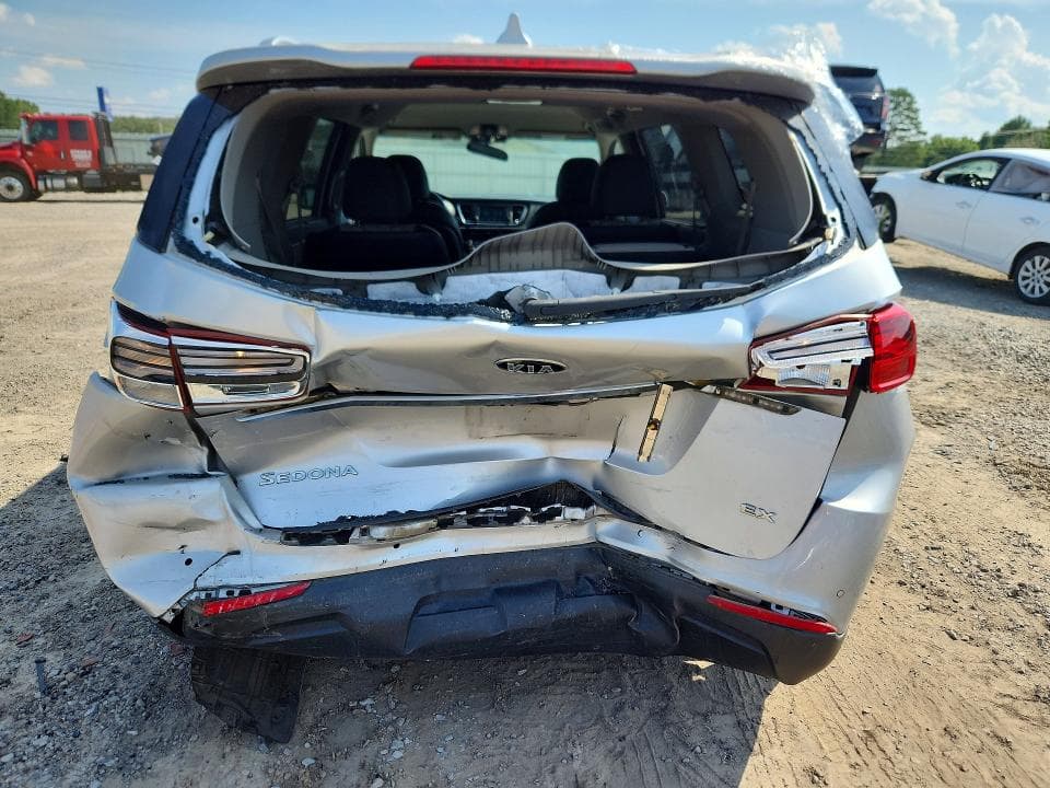 2019 KIA SEDONA EX 6
