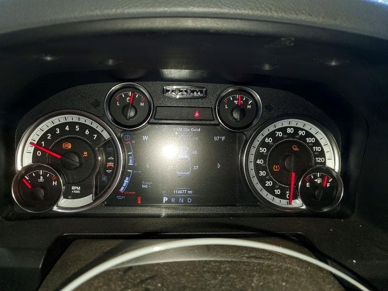 2019 RAM 1500 CLASSIC SLT 9