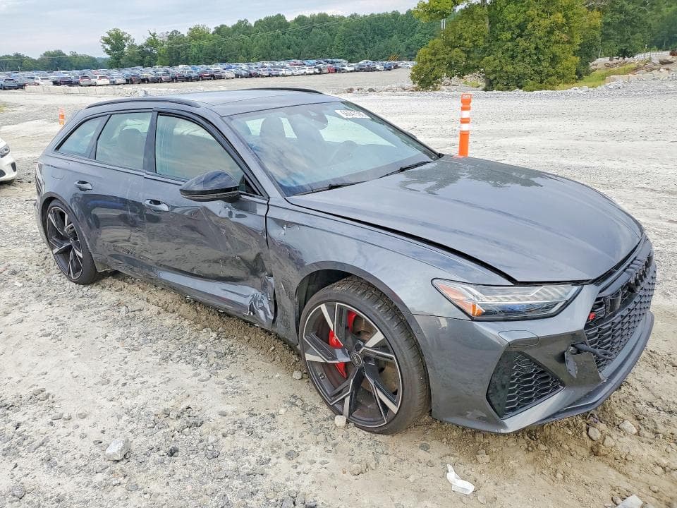 2023 AUDI RS6 4