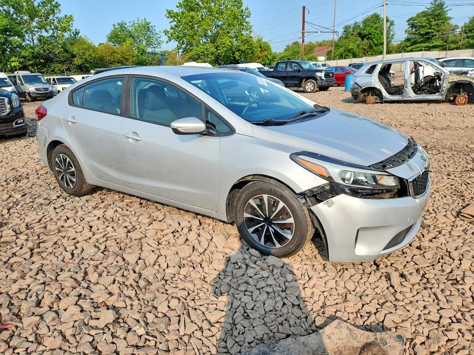 2018 KIA FORTE LX 4