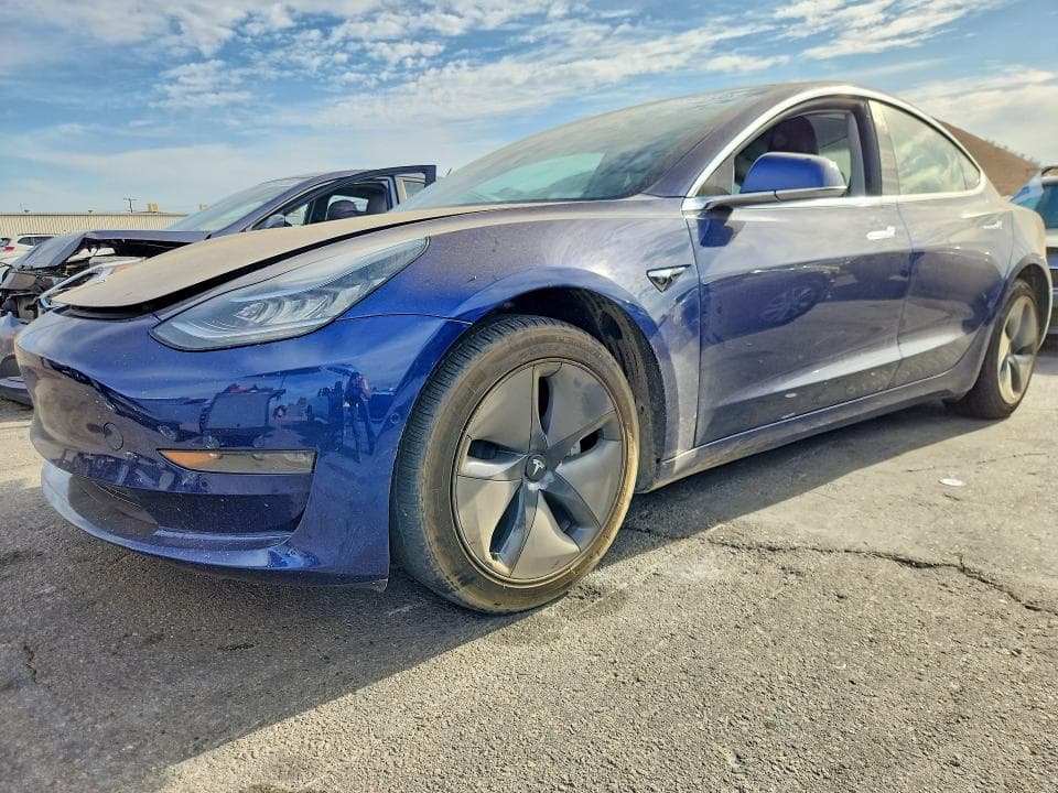 2019 TESLA MODEL 3 - 1