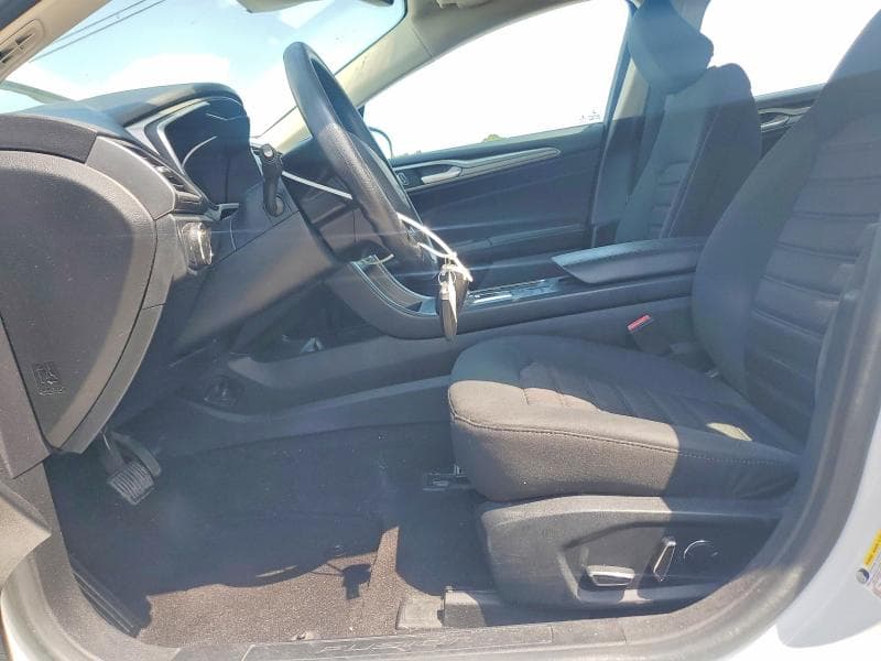 2020 FORD FUSION SE 7