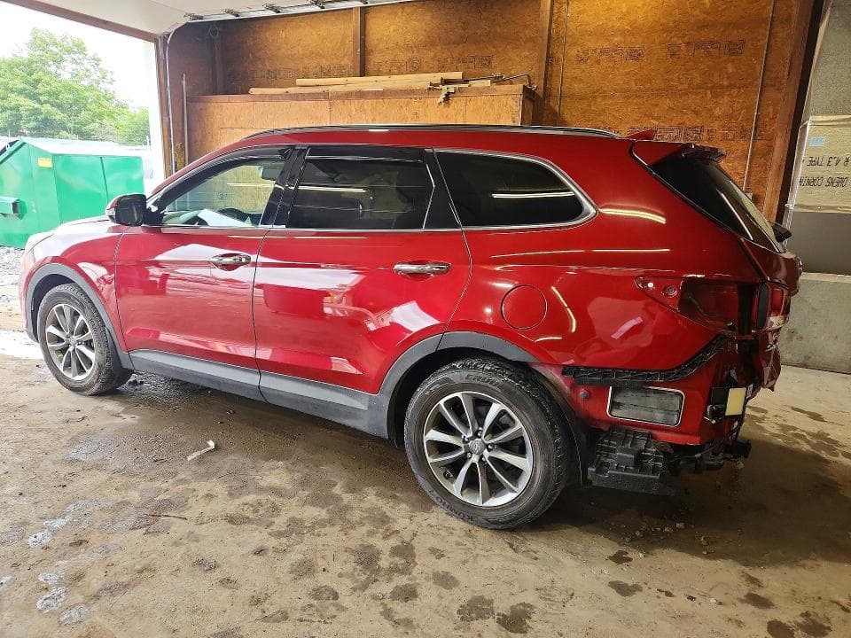 2018 HYUNDAI SANTA FE SE 2