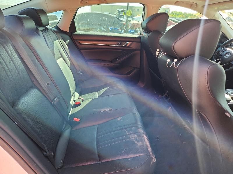 2020 HONDA ACCORD TOURING 10