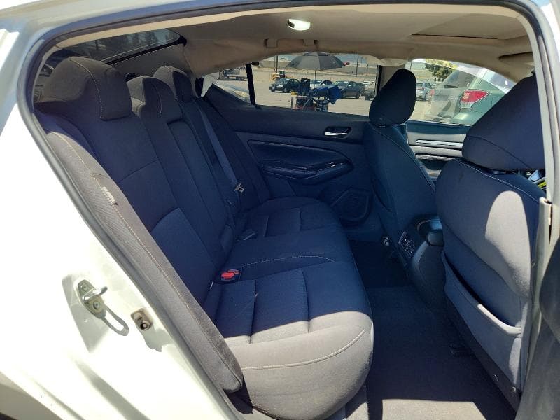 2020 NISSAN ALTIMA SV 10
