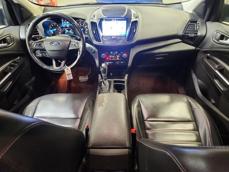 2019 FORD ESCAPE SEL 8