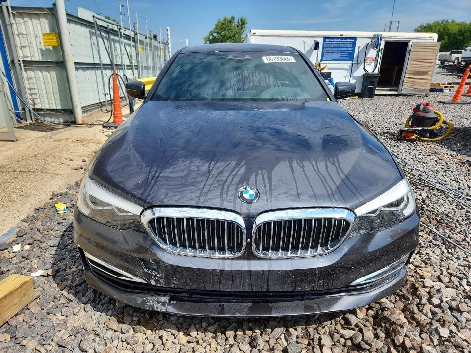 2019 BMW 540 XI 5