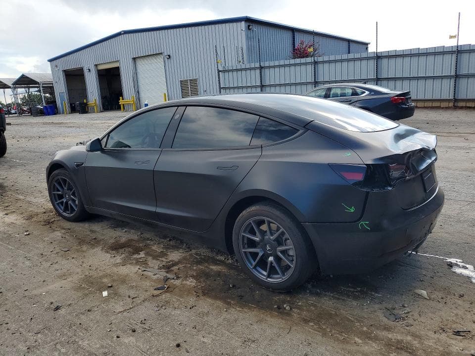 2023 TESLA MODEL 3 2