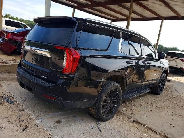 2023 GMC YUKON SLE 3