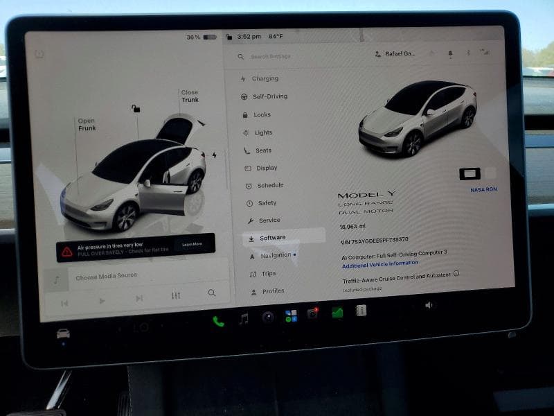 2023 TESLA MODEL Y 9