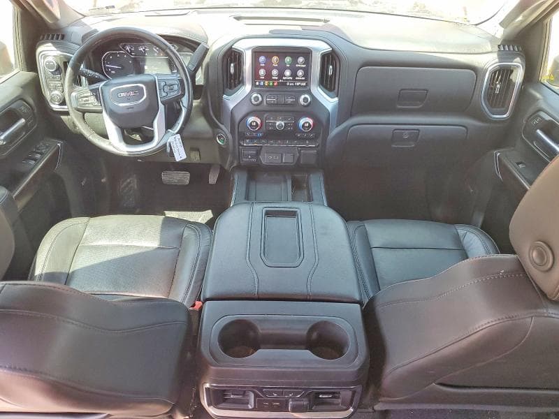 2020 GMC SIERRA K2500 SLT 8