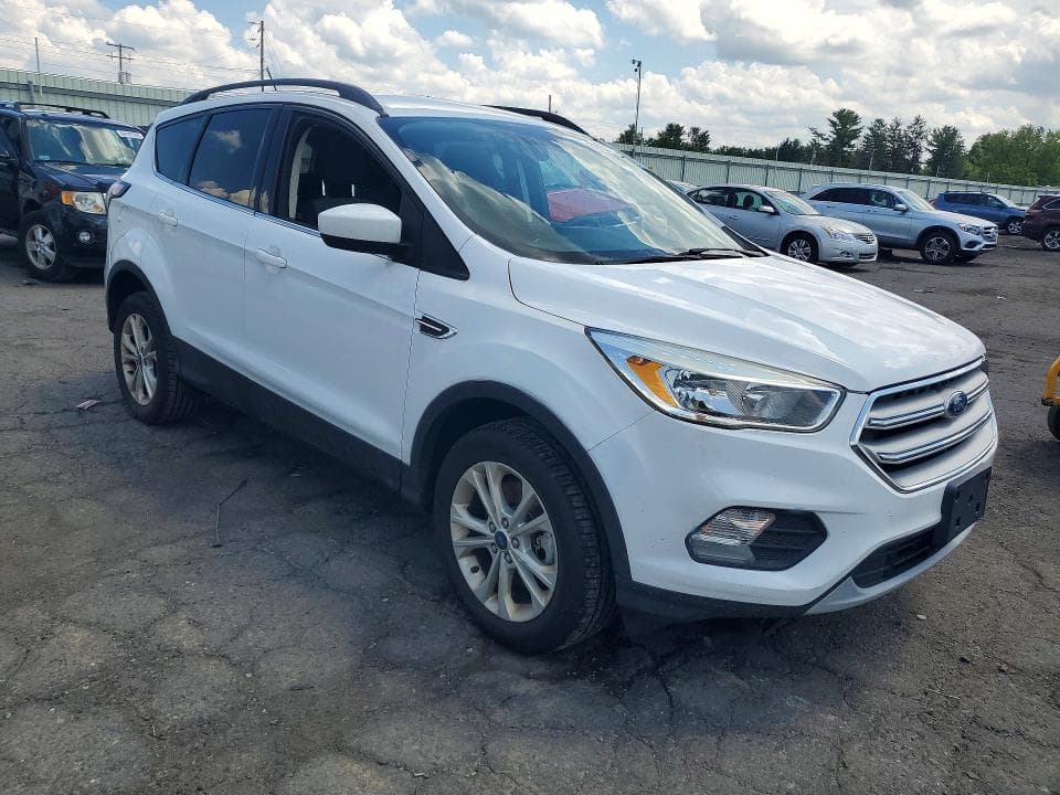 2018 FORD ESCAPE SE 4