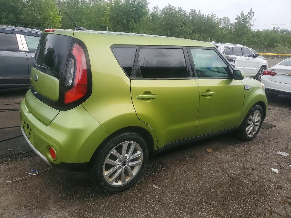 2017 KIA SOUL + 3
