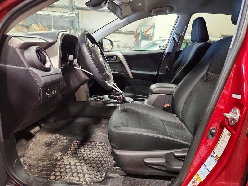 2018 TOYOTA RAV4 LE 7