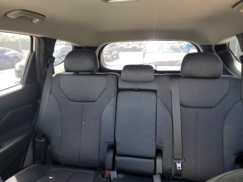2021 HYUNDAI SANTA FE SE 10