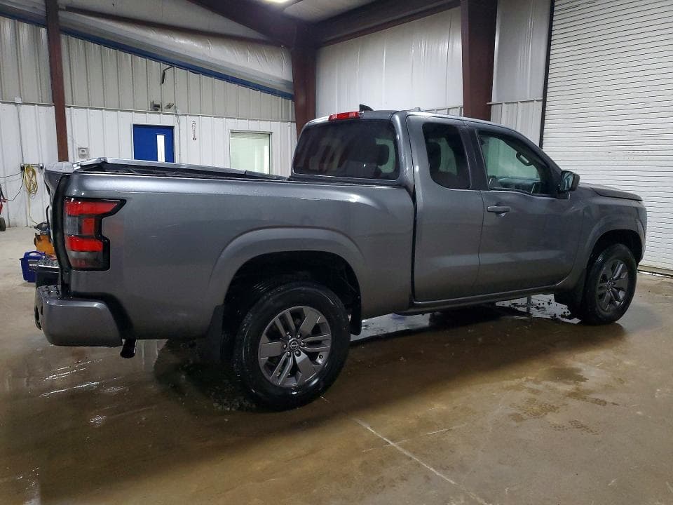 2025 NISSAN FRONTIER SV 3