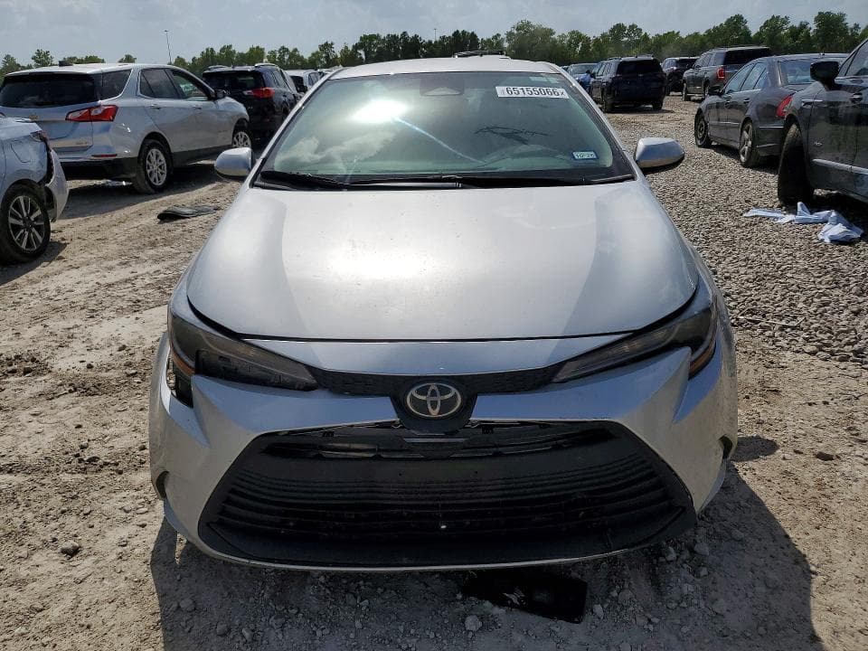 2025 TOYOTA COROLLA LE 5