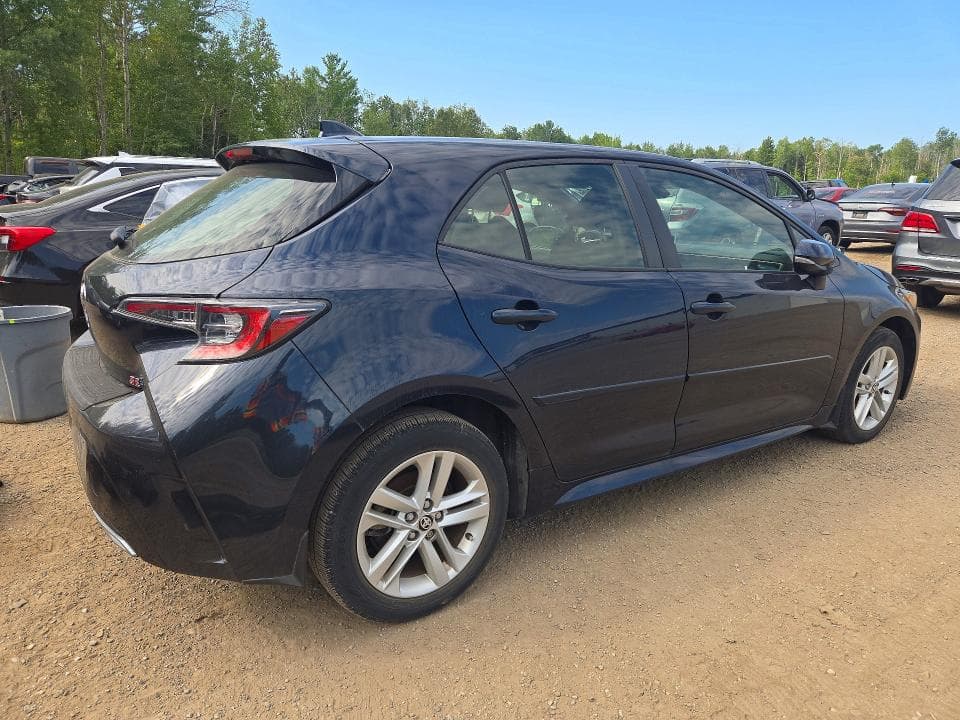 2022 TOYOTA COROLLA 4D SE 3