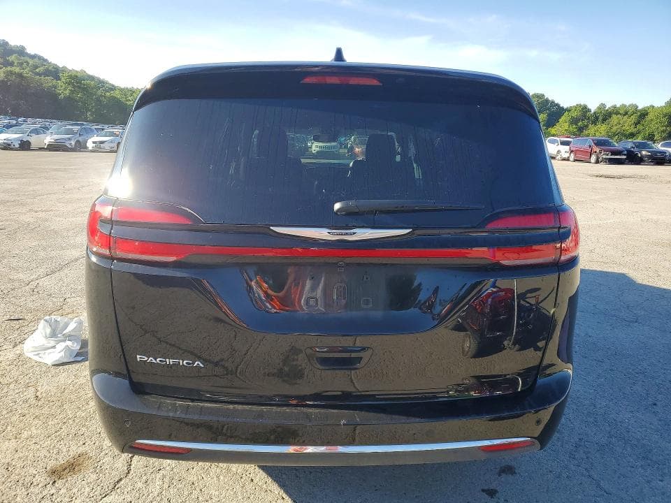 2026 CHRYSLER PACIFICA SELECT 6