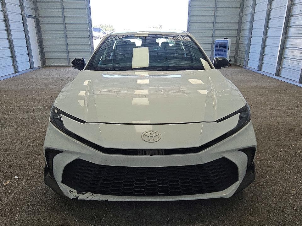 2025 TOYOTA CAMRY SE 5