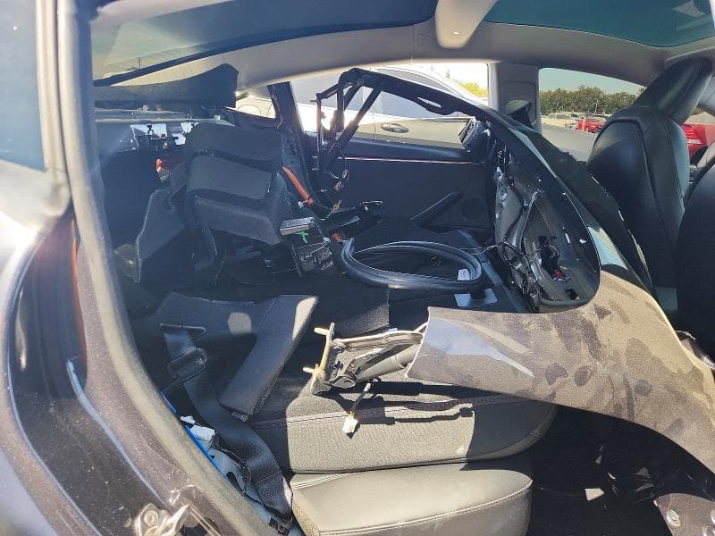 2024 TESLA MODEL 3 10