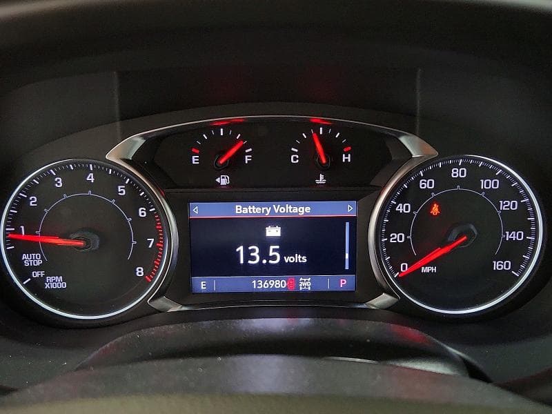 2023 GMC ACADIA SLT 9
