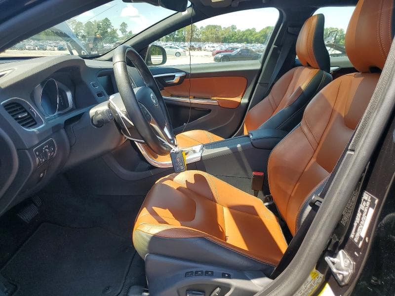 2017 VOLVO V60 T5 PREMIER 7