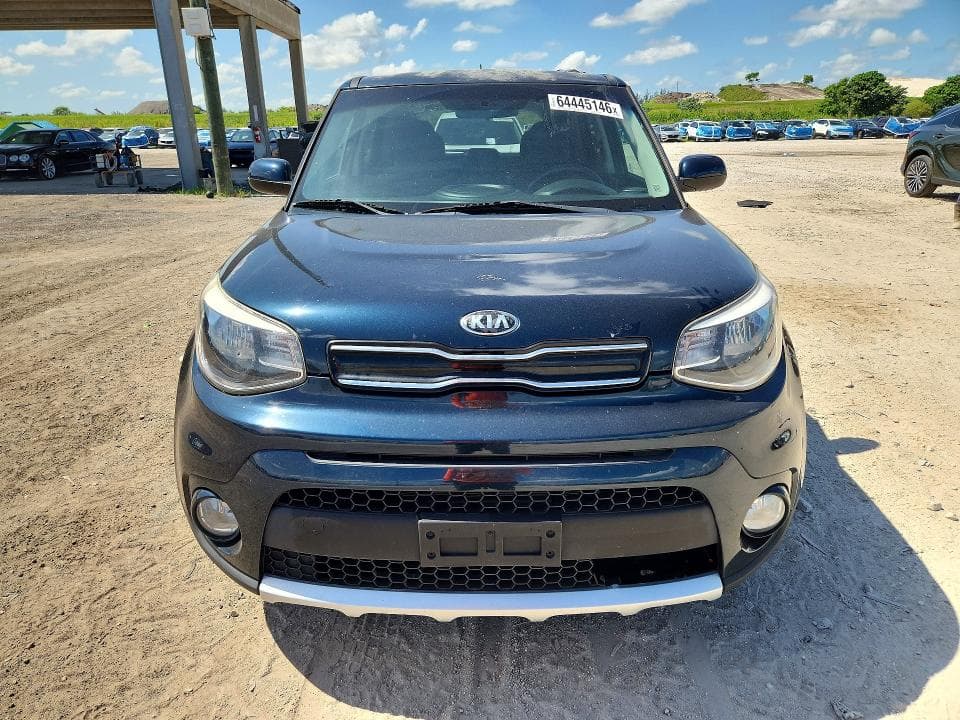 2017 KIA SOUL + 5