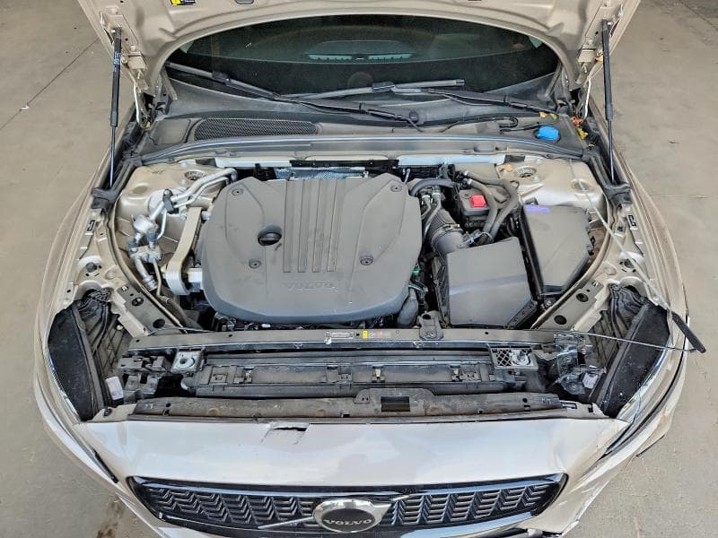 2024 VOLVO S60 CORE 11