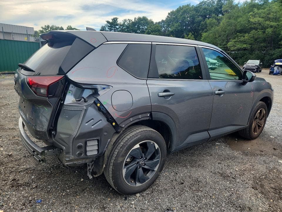 2025 NISSAN ROGUE SV 3