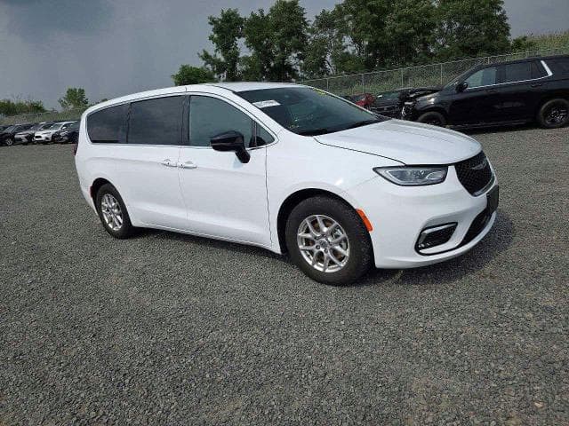 2025 CHRYSLER PACIFICA SELECT 3