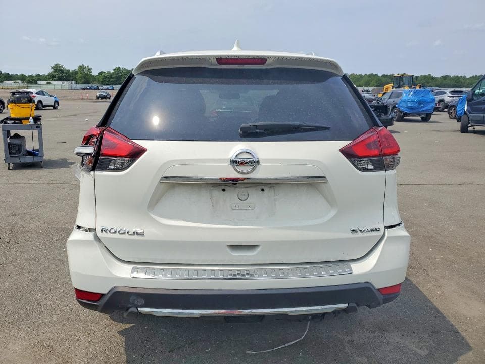 2018 NISSAN ROGUE SV 6