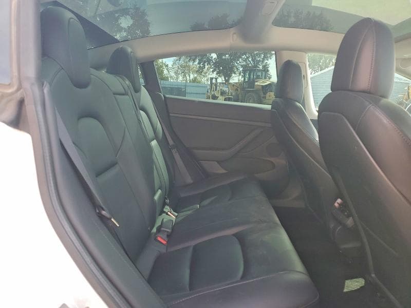 2022 TESLA MODEL 3 10