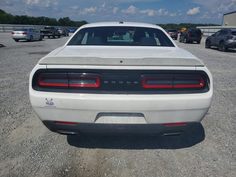 2018 DODGE CHALLENGER SXT 6