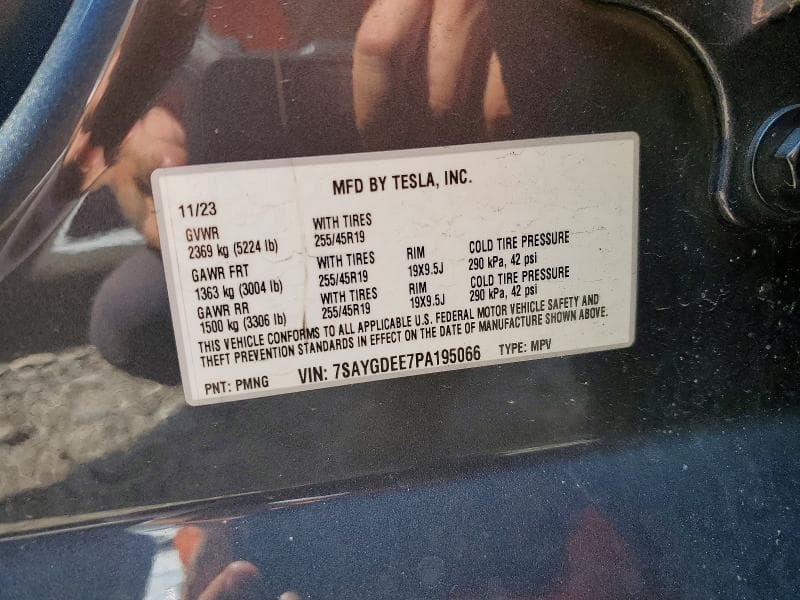 2023 TESLA MODEL Y 12
