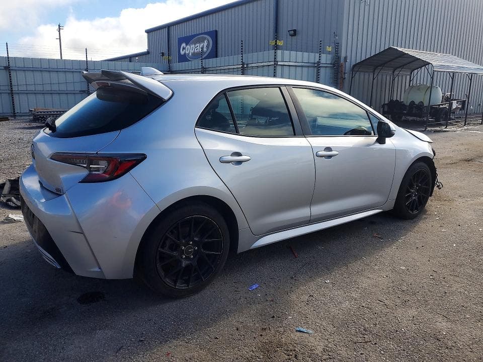 2019 TOYOTA COROLLA HATCHBACK SE 3