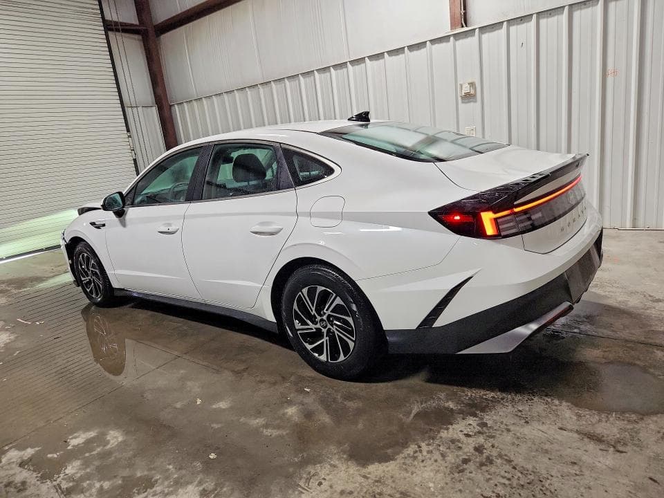 2026 HYUNDAI SONATA HYBRID BLUE 2
