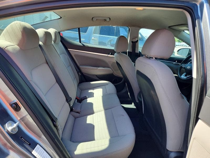 2019 HYUNDAI ELANTRA SEL 10