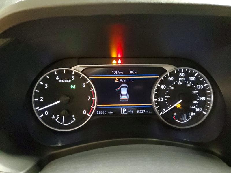 2025 NISSAN SENTRA SV 9