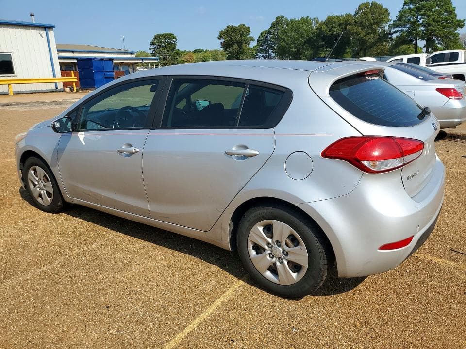 2017 KIA FORTE5 LX 2