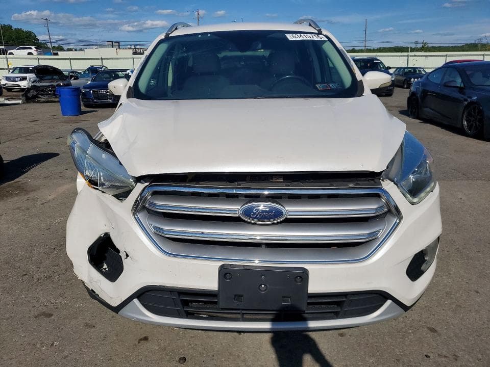 2017 FORD ESCAPE TITANIUM 5