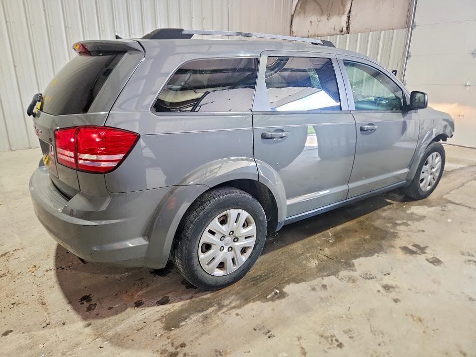 2019 DODGE JOURNEY SE 3