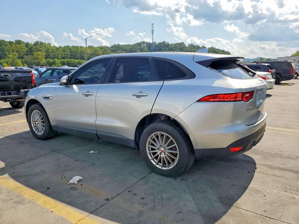 2018 JAGUAR F-PACE 2