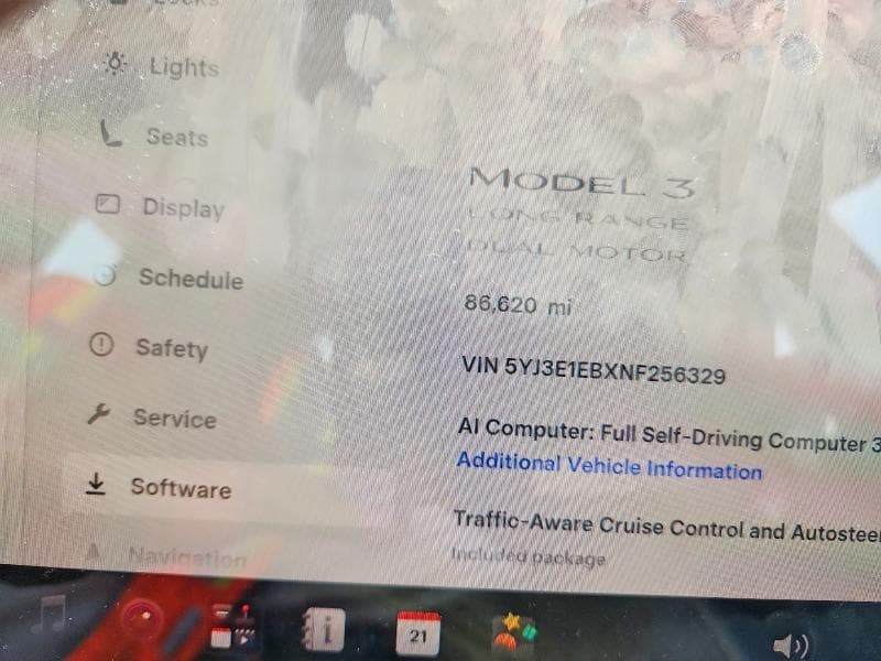 2022 TESLA MODEL 3 9