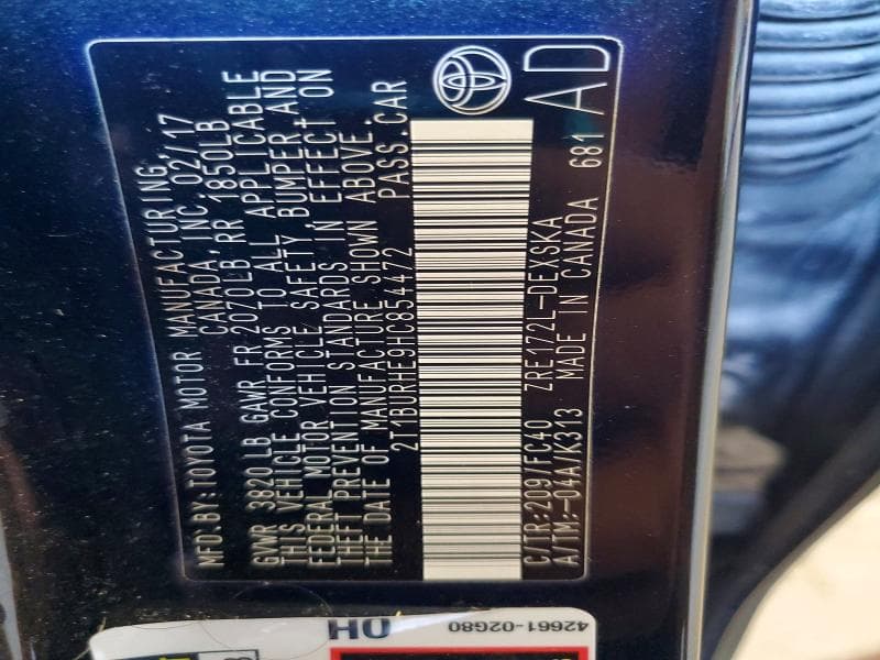 2017 TOYOTA COROLLA SE 12