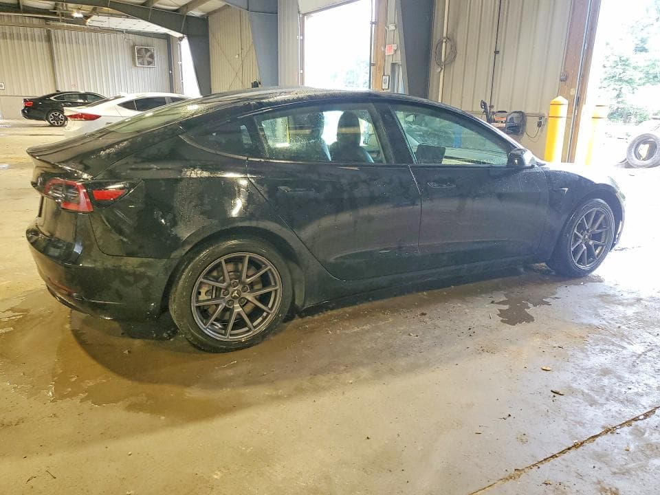 2022 TESLA MODEL 3 3