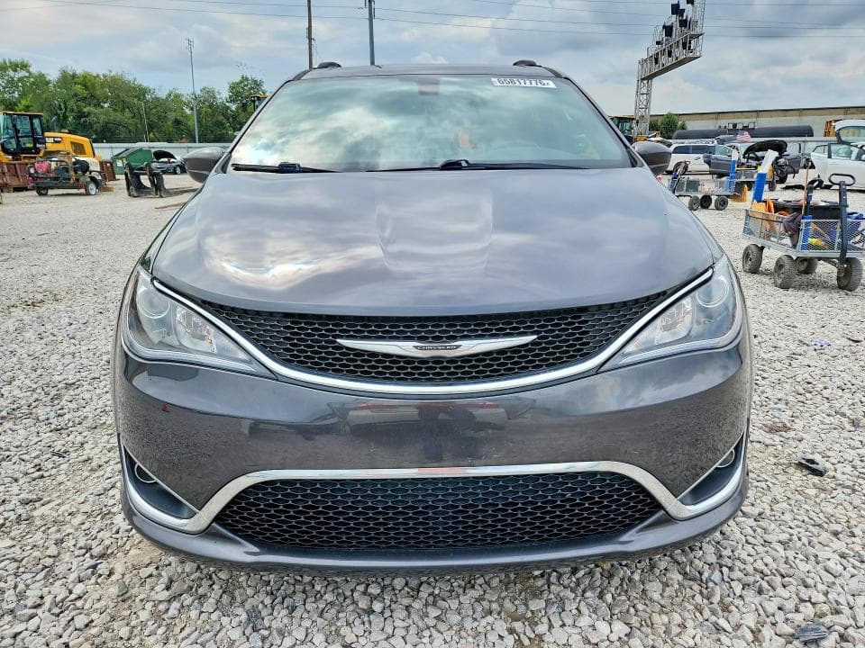 2020 CHRYSLER PACIFICA TOURING L 5