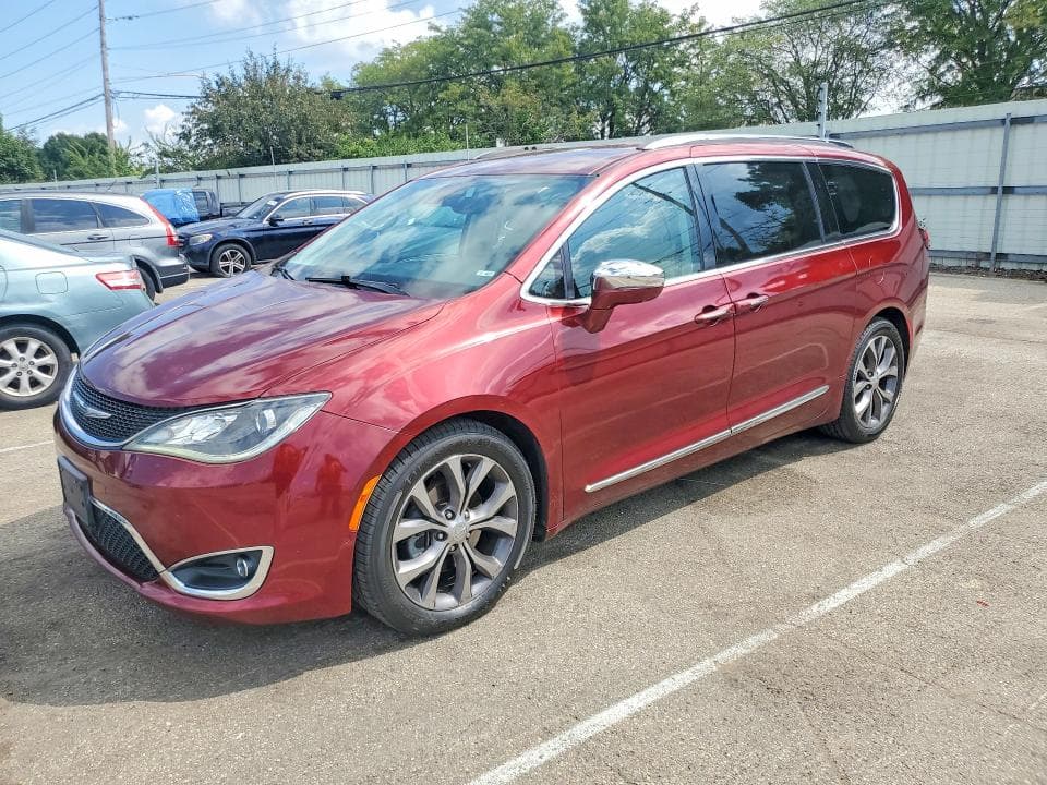 2017 CHRYSLER PACIFICA LIMITED - 1