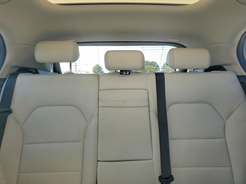 2018 MERCEDES-BENZ GLA 250 4MATIC 10